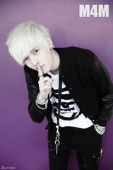 组图：M4M方逸伦写真曝光 突破造型演绎个性