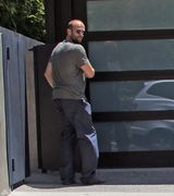 幻灯图集：《变形金刚3》热拍 梅根替身大秀热裤