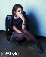 组图：韩星李诗英时尚写真 颓废性感散发神秘气质