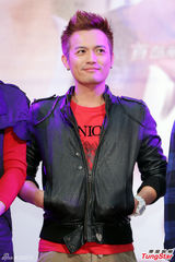 组图：《K歌情人梦》豆花妹突破性感尺度