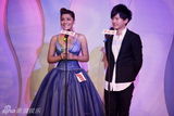 组图：中歌榜提名揭晓 尚雯婕李宇春等上演婚纱秀