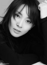 高清图：刘威葳黑白写真出炉 素雅简约显大气之美