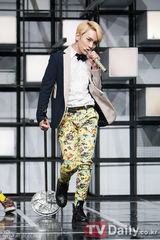 组图：SHINee回归 SISTAR《MCountdown》再夺冠