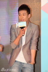 组图：孙俪主演《辣妈正传》发布会