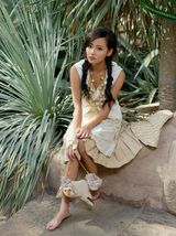 组图：张嘉倪绿色生态纯美写真