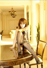 组图：写真女星柏木美里内衣秀 翘臀娇乳极致诱惑