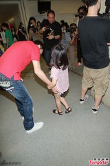 组图：TVB300艺人大合影 黄宗泽胡杏儿零交流