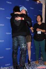 组图：吴克群自创潮牌获张韶涵到场支持