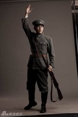 组图：献礼剧《开天辟地》周恩来定妆照