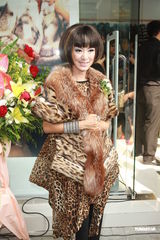 组图：米雪自曝曾遭遇挖角 称新婚郭羡妮春风满面