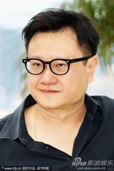 高清组图：新加坡影片《辰巳》亮相 导演邱金海现身