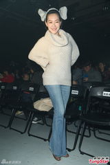 组图：小S不惜展示小腹亲证没怀孕