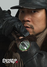 组图：《白日》廖凡独跳“广场舞”引剧组共舞