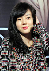 组图：玄彬林秀晶《爱，不爱》试映 演离婚夫妇