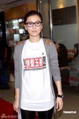 组图：香港演艺界为赈灾录歌 郑秀文已探访灾区