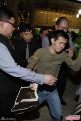 组图：郑嘉颖佘诗曼旧爱同台疑似复合