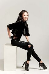 组图：隋棠内衣秀妩媚动人 D罩杯美胸夺人眼球