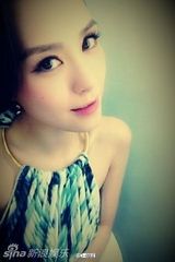 组图：阿娇(钟欣桐)微博自拍美照 芭蕾舞梦幻写真