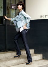 高清组图：宋慧乔代言仔裤大玩变发 俏丽娇媚模样