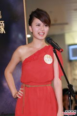 组图：候选港姐亮相辩论赛 佳丽登台秀口才