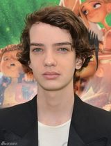 组图：《超凡的诺曼》首映 安娜和莱斯利美艳PK