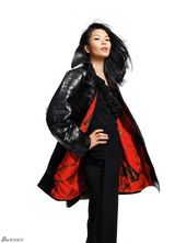 组图：吕燕登香港芭莎开年封面性感惹火