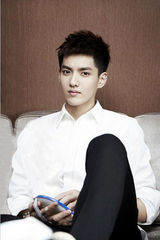 组图：盘点穿白衬衫也男神的男星们