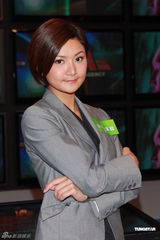 组图：《健康奇案录》录影 谢天华为陈美妤庆生