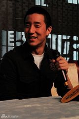 幻灯组图：华语榜中榜成都揭幕 潘玮柏张靓颖站台