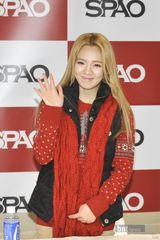 组图：少女时代Super Junior签名会人山人海   