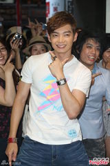 组图：辰亦儒返台会粉丝 期待重回歌手身份