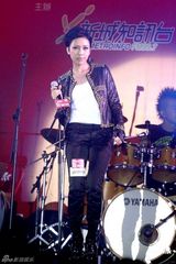 组图：“新城I DO音乐会”开唱 阿Sa(蔡卓妍)侧田陈伟霆献唱