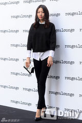 组图：李妍熙SHINee亮相活动 泰民神似元斌