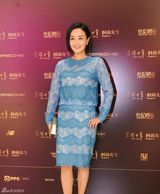 组图：吴镇宇时尚盛典帅气 钟丽缇绿裙秀性感