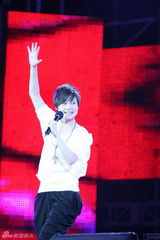 幻灯组图：中歌榜红五月音乐节落幕 羽泉自称粉丝