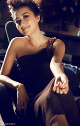 高清图：徐静蕾时尚大片冷艳迷人 笑言要感谢绯闻