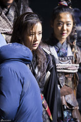 独家：《海盗》雪天开工 孙艺珍霸气雪莉遭绑