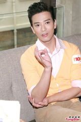 组图：陈晓东不心急结婚 热爱两岸三地工作