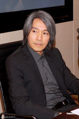 幻灯：周星驰担任执行董事压力大 将与美国公司合作