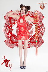 组图：UP Girls龙年写真贺岁 尽显甜蜜性感风