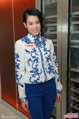 组图：胡杏儿专心工作否认绯闻 仍单身不急恋爱