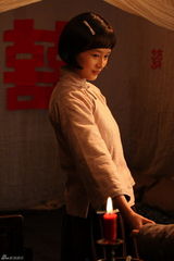 组图：《中国1921》李沁饰杨开慧 清纯可人气质端庄