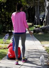 组图：超模安布罗休爱子呆萌 阳光正太潜质初显