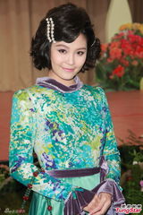 组图：TVB众花旦古装争艳 林秀怡低胸半露