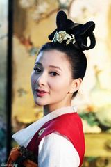 组图：《美人天下》曝定妆照 打造唐代宫廷画卷