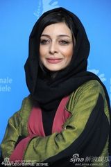 高清：《内达和西敏》亮相 莱拉-哈塔米黑衣玩神秘