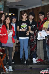 组图：陈意涵自曝感情空窗 称十分喜爱小孩