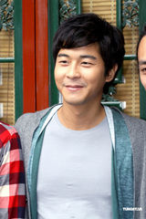 组图：周迅将拍新片 笑言当老板没什么不同