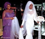 组图：惠特尼去世一周年 巨星珍贵旧照曝光