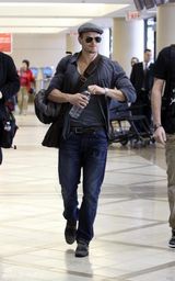 组图：《暮光》三星抵达洛杉矶 新片开拍在即